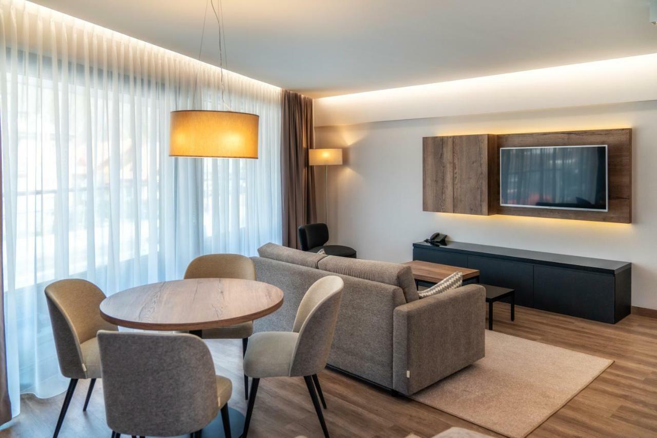 Aparthotel Meta 3*